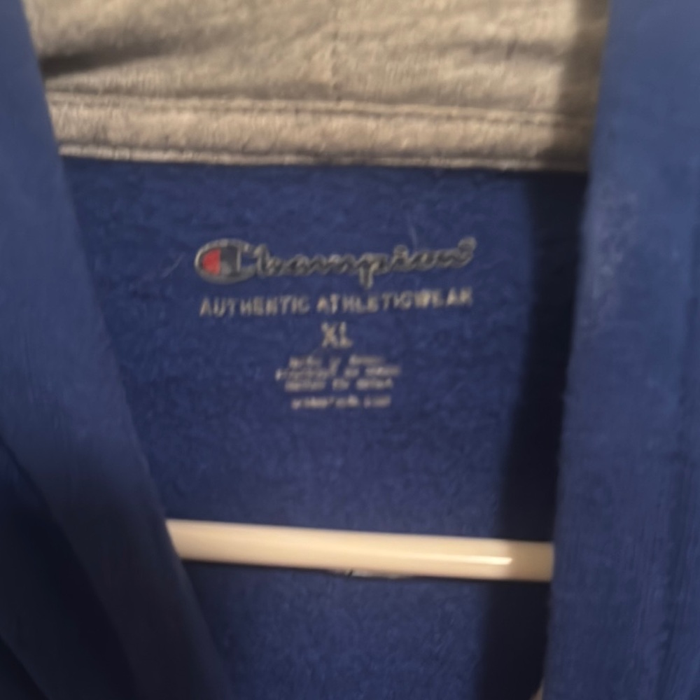 Kid XL Champion Royal Blue Pullover Hoodie - Picture 3 of 3